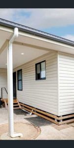 Modern & Low-Maintenance Living - Photo 4