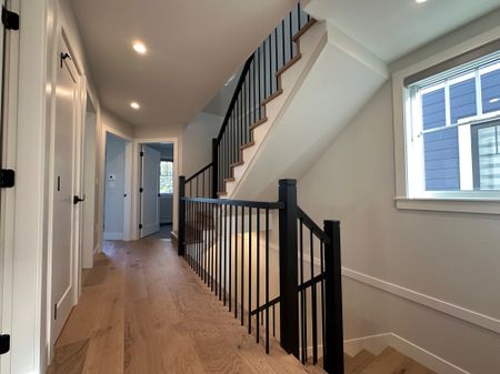 Executive Living: 4 Bedroom + Office Home W/ High End Finishes. Double Garage. - Photo 3