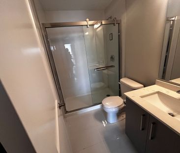 For Lease - 15 Queen Street Unit# 909, Hamilton, Ontario - Photo 4