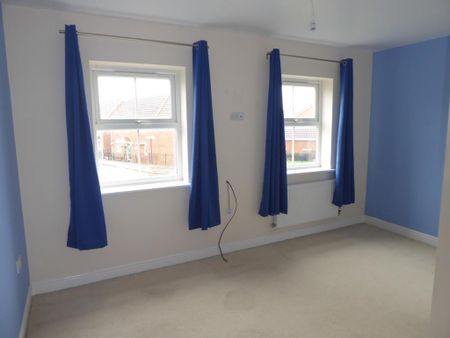 3 Bedroom Town House To Rent - Photo 5