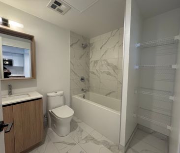 For Lease - 35 Parliament Street Unit# 813, Toronto, Ontario - Photo 6