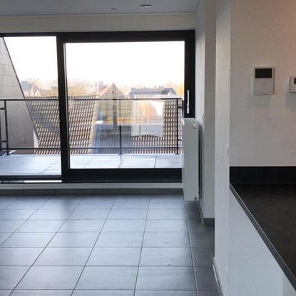 Appartement te huur - Foto 1