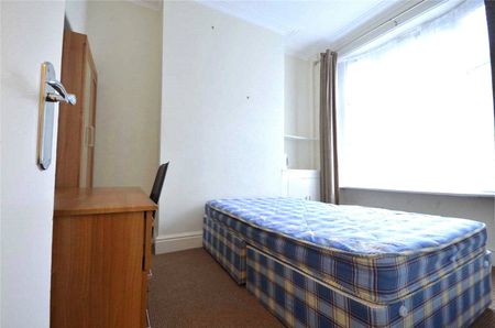 Newlyn Street, Fallowfield, Manchester, M14 7PQ - Photo 4