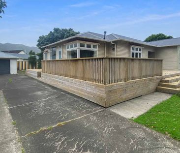 Spacious 4-Bedroom Home with Modern Upgrades in Lower Hutt - Photo 1