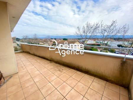 Location Appartement 3 pièces 84m² ST MARCEL LES VALENCE 26320 - Photo 5