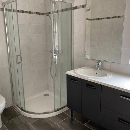 Une maison T4 avec jardin et grand sous-sol - Photo 4