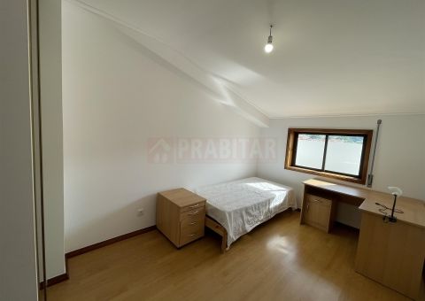 Apartamento T4 DUPLEX