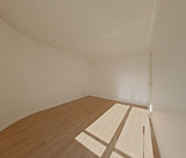 Location Appartement 2 pièces 37m² BOULOGNE BILLANCOURT 92100 - Photo 2