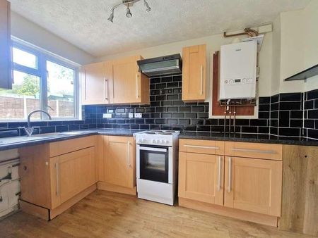 Cambrian Close, Bursledon, Southampton, SO31 - Photo 3