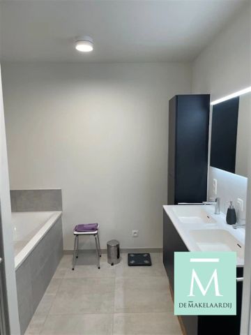 Eneregiezuinig appartement met 2 slaapkamers en terras - Foto 5