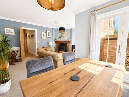 3 bedroom house to rent - Photo 2