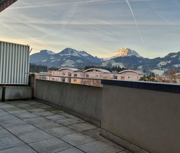 Superb penthouse completely renovated - Photo 2