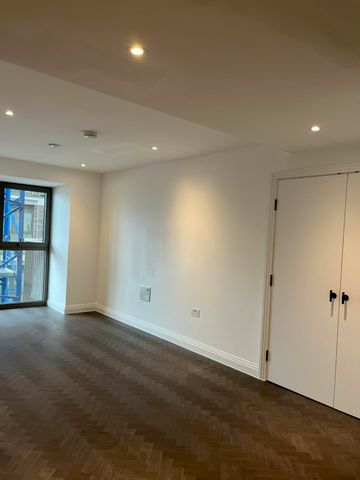 Halcyon House, E16, London - Photo 3