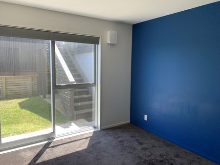 46 Tea Tree Lane, Woodridge - Photo 3