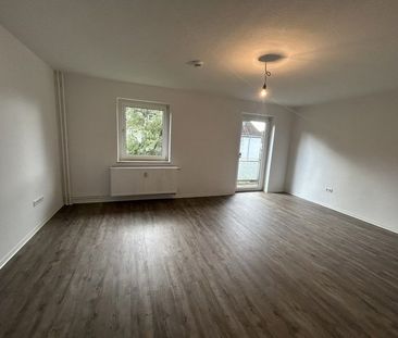 Mit Balkon genießen- wo die Blumen sprießen! - Foto 1