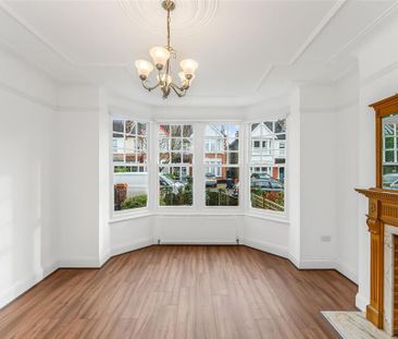 5 bedroom terraced house to rent - Photo 3