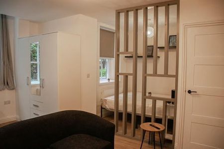 1 bedroom flat to rent - Photo 2