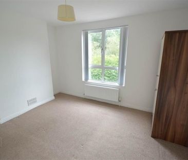 2 Minnowburn Terrace, Castlereagh, Belfast, BT8 7SN - Photo 3