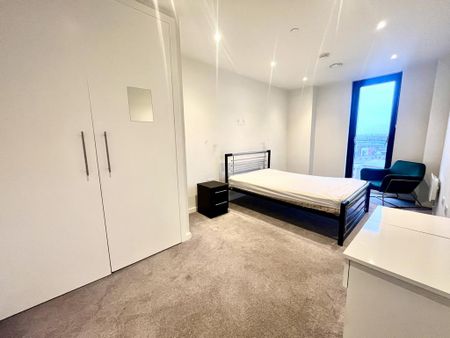 2 bedroom apartment to rent - Photo 3