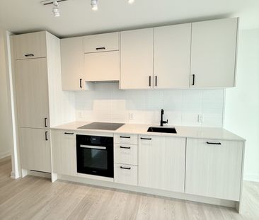 For Lease - 1 Quarrington Lane Unit# 1402, Toronto, Ontario - Photo 6