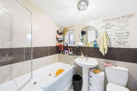 Wescott Road, Wokingham, Berkshire, RG40 - Photo 4