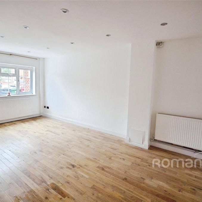 3 bedroom terraced house to rent - Photo 1