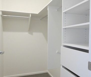 4 br Townhouses next door to Sunnybank Hills State School - Photo 3