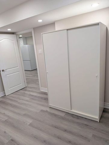 For Lease - 102 Kentledge Avenue Unit# Bsmnt, East Gwillimbury, Ontario - Photo 4