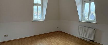 Gemütliche 2-Zimmer-Dachgeschosswohnung - Photo 1