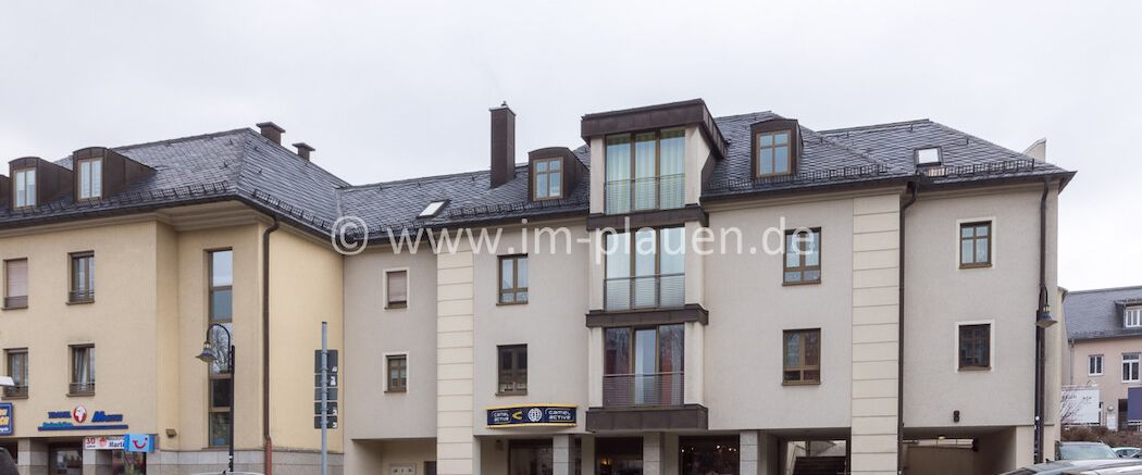 Großzügige 2-Zimmer-Wohnung mit Aufzug & Wohnküche im Zentrum von Auerbach - Foto 1