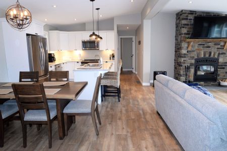 For Lease - 405 Philrick Drive, Trent Lakes, Ontario - Photo 5