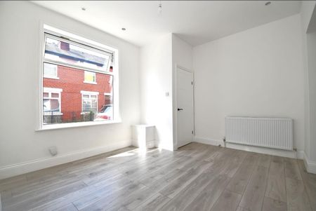 2 Bed Terraced House, Wythburn Street, M6 - Photo 5