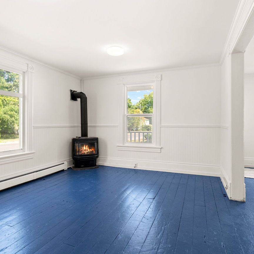 For Lease - 21 Downes Avenue, Prince Edward County, Ontario - Photo 1