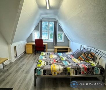1 bedroom in a house share to rent - Photo 1