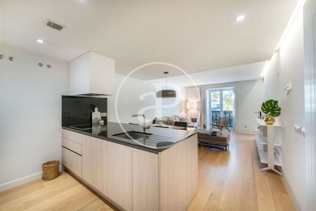 1 bedroom luxury Apartment for rent in Madrid, Autonomous Region of Madrid - Photo 2