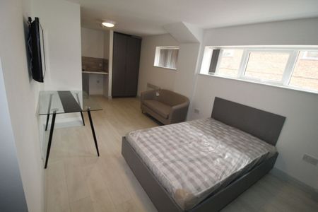 Fylde Road,Unit Apt 04 Student Village-FM, PRESTON, Lancashire PR1 2FQ - Photo 4