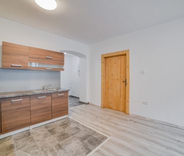 Pronájem bytu 2+kk 50 m² - Fotografie 3