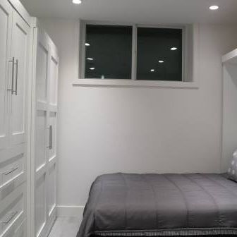 *VANCOUVER STUDIO FOR RENT & FREE UTILITIES - Photo 1