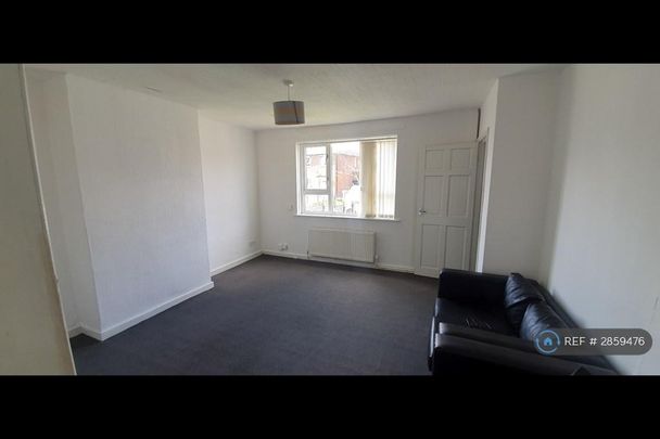 2 bedroom detached house to rent - Photo 1