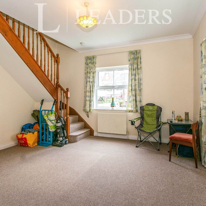 2 bedroom end of terrace to rent Longfleet Road, Poole, BH15 - Photo 1