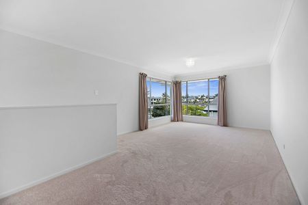 Exquisite Corner Block Property Move In Ready! - Photo 3