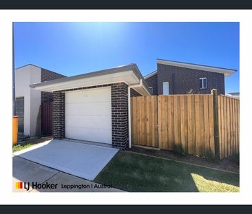 5 Pitstock Lane, Oran Park, NSW 2570 - Photo 2