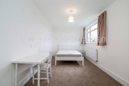 House share to rent - Photo 2