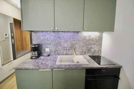 Poznań, Nadolnik - Фото 4