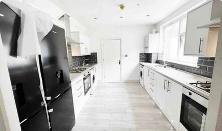 Room in a Shared House, Minet Gardens, NW10 - Photo 3