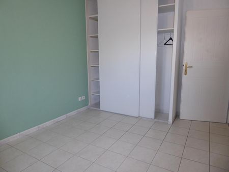 Location Appartement 4 pièces 78m² AUBENAS 07200 - Photo 4