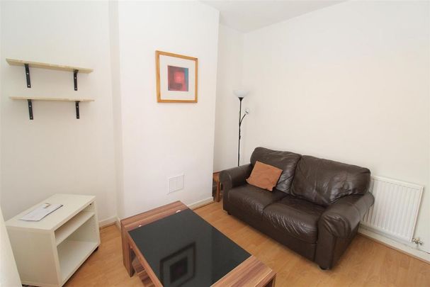 4 bedroom house to rent - Photo 1