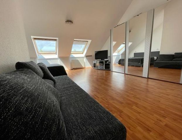 Wohnen & Wohlfühlen - Haus in Köln Ossendorf - Foto 1