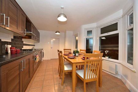 Marmion Road, Southsea - Photo 2