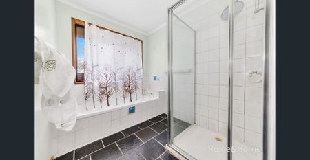 Charming Family Home for Lease - 15 Michelle Drive, Hampton Park - Photo 5